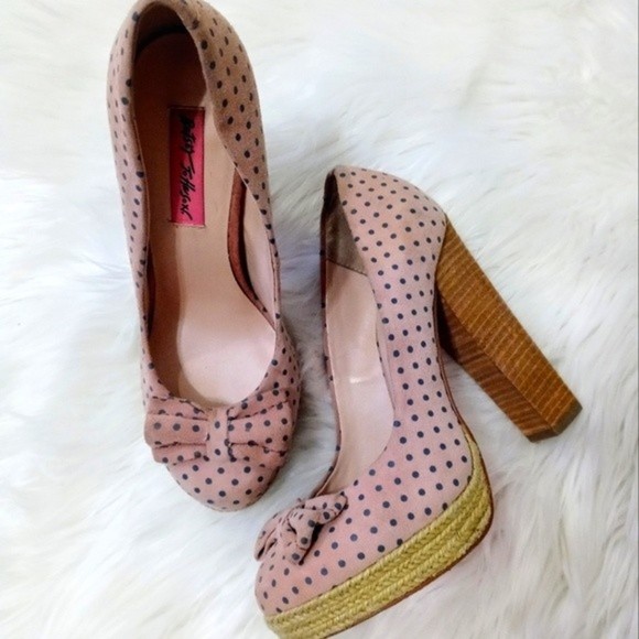 Betsey Johnson Shoes - Betsey Johnson Maggi | Pink & Grey Suede Polka Dot Stacked Heel Bow Pumps 8 M